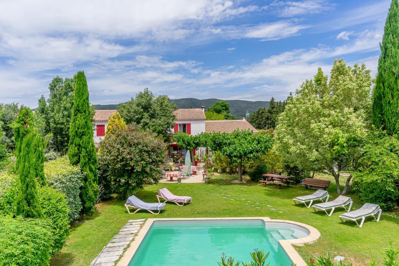 Clos Des Herissons - Chambres D'Hote - Piscine & Jardin Lauris ภายนอก รูปภาพ