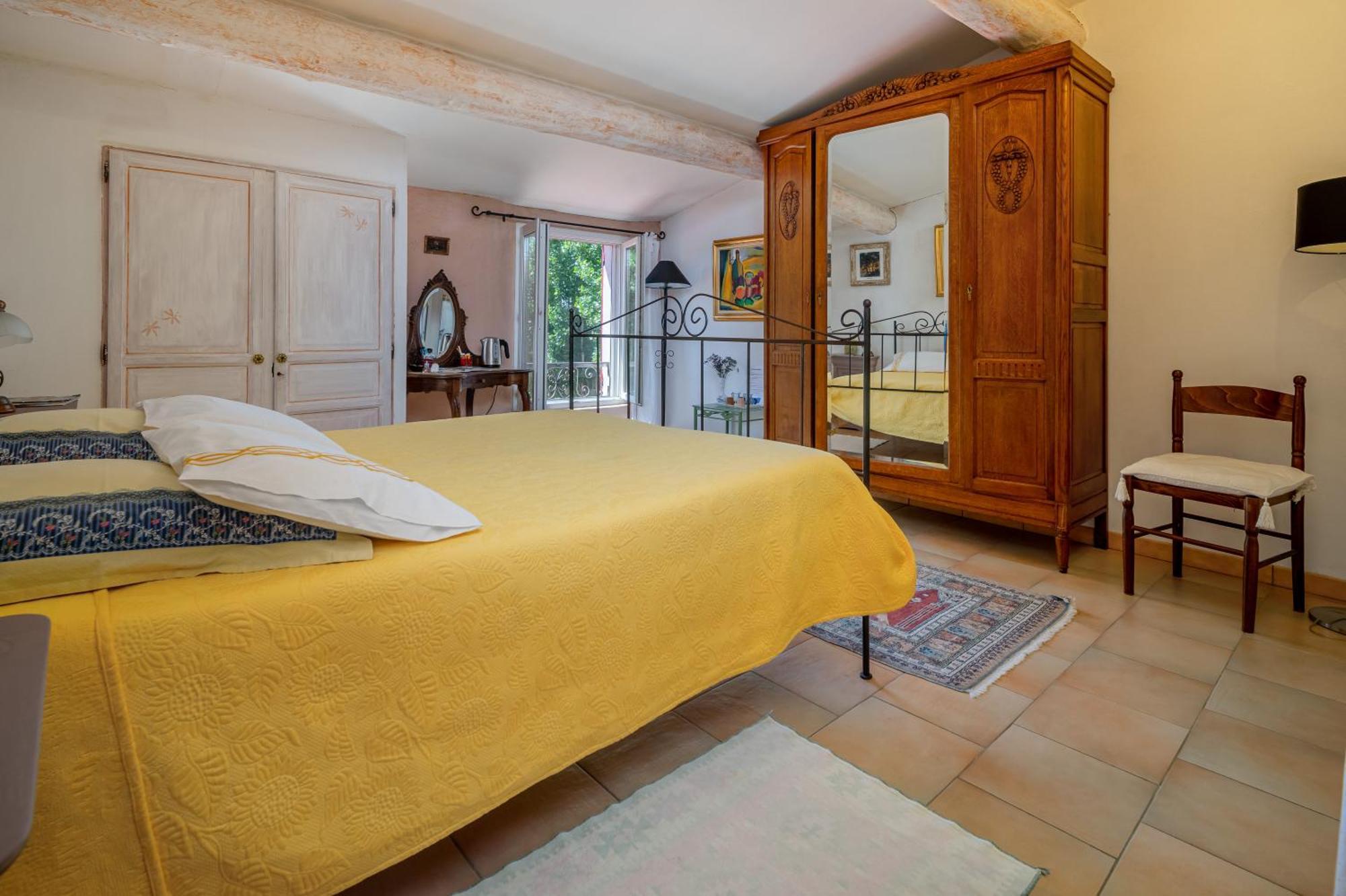Clos Des Herissons - Chambres D'Hote - Piscine & Jardin Lauris ภายนอก รูปภาพ