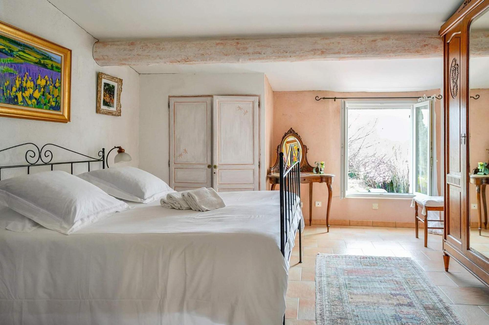 Clos Des Herissons - Chambres D'Hote - Piscine & Jardin Lauris ภายนอก รูปภาพ